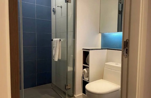 Pudong Hotel | Button Wood Hotel