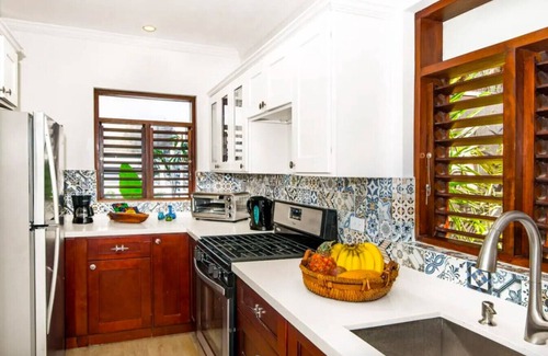 Morgans Pass Villa | Buttonwood Reef Villa