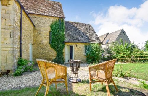 Ampney Crucis House | Butts Farm