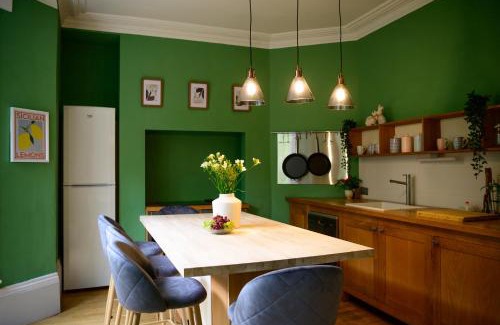 Buxton House | Buxton Bliss