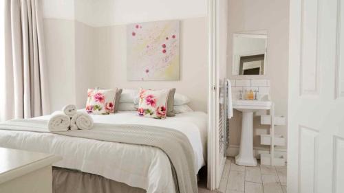 Hurdlow House | Buxton Lodge