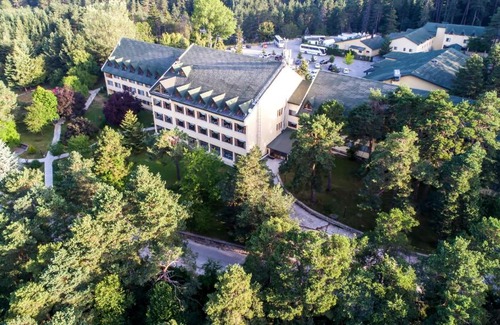 Abant Hotel | Buyuk Abant Hotel