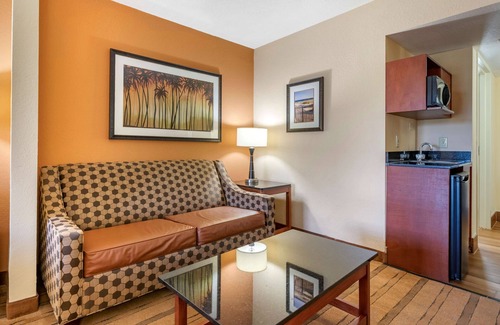 Palm Coast Hotel | BW Plus Flagler Beach Area Inn & Suites