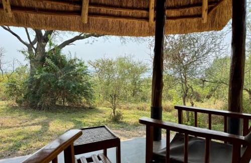 Pakwach Cabin | Bwana Tembo Safari Camp