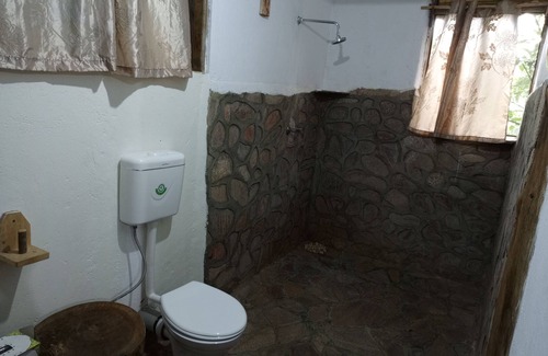 Kanungu Bed & Breakfast | Bwindi My home