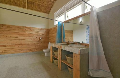 Nkuringo Cabin | Bwindi Orugano Lodge