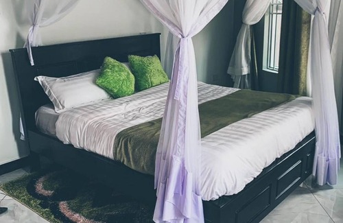 Western Region Hotel | Bwizi Gardens and Resort