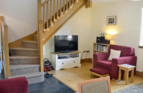 Acrefair House | Bwthyn Clyd
