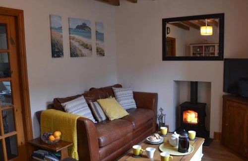 Penmachno House | Bwthyn Pabi