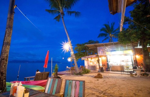 Bang Po Resort | By Beach Resort