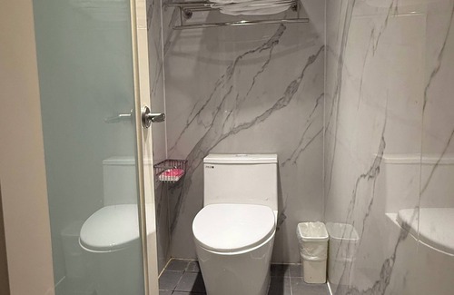 Wanhua House | BY Cool hotel with AC in vibrant Taipei City near Ximending with Ubike