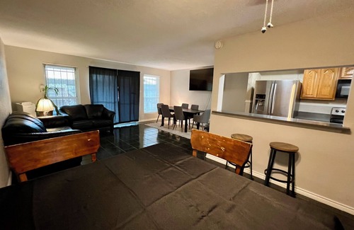 Houston House | By Popular Demand - Houston