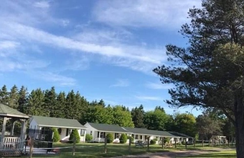 Stanhope Cottage | By The Bay Cottages in Stanhope! - Superior three Bedroom Executive Cottage #5A