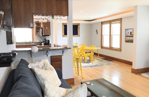 Dicken House | By The Big House in Ann Arbor, 3 bed/1.5 bath with parking, 1 mile to downtown