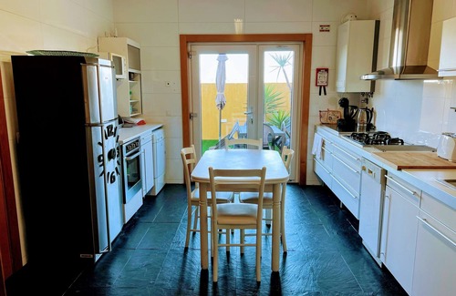 Aveiro House | By the Ria near the city