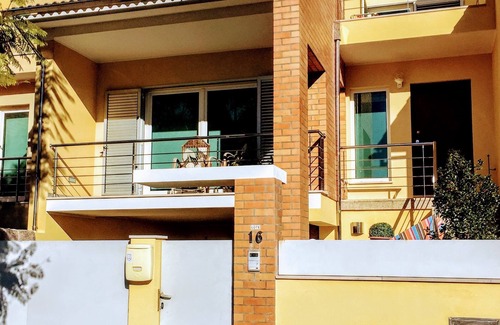 Aveiro House | By the Ria near the city