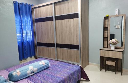 Kuala Perlis House | By The River Homestay