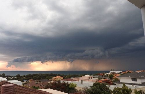 Coogee Apartment | By the Sea Coogee - stunning views, sunsets, close to Fremantle