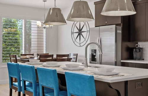 Washington Fields Condo | By the Sea | Ocean Vibes in the Desert!
