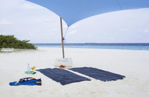 Hangnaameedhoo Hotel | By the shade Maldives