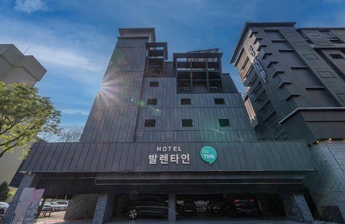 Siheung Hotel | By the Valentine