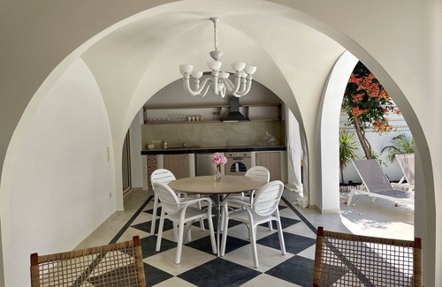 Megalos Prinos Villa | BYBLOS ARIA-THE SEASIDE LUXURY VILLA