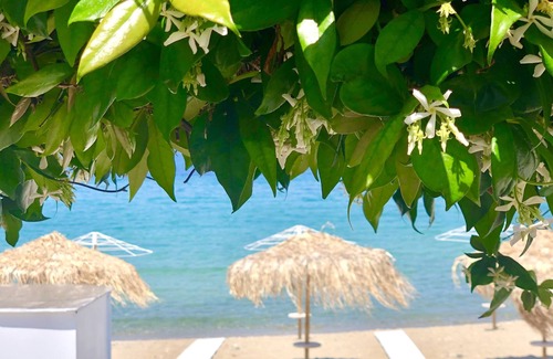 Megalos Prinos Villa | BYBLOS ARIA-THE SEASIDE LUXURY VILLA