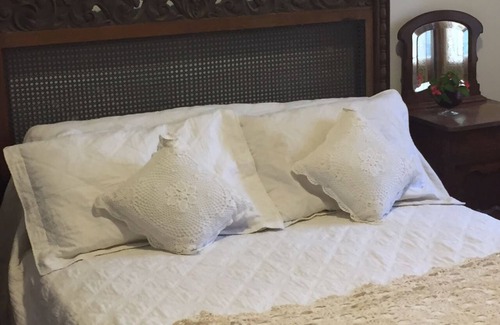 Comuna 12 Hotel | ByBPolo