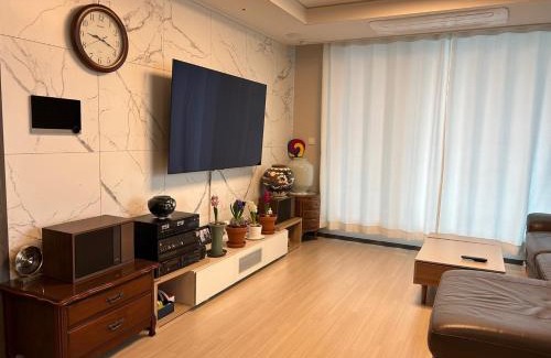 Namyangju Apartment | Byeollae Station I-park Suite Apartment