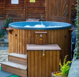 Male Ciche Ski Chalet | Bylinkowa Chata Jacuzzi & Sauna