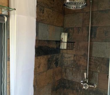 Felinwynt House | Byre Cottages & Log Cabin