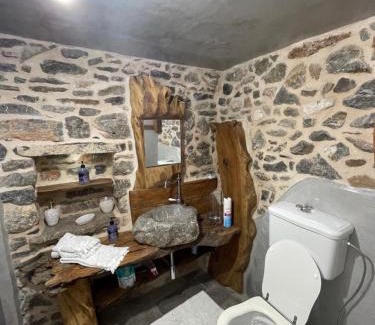 Mesta House | Byzantine Home in the Castle