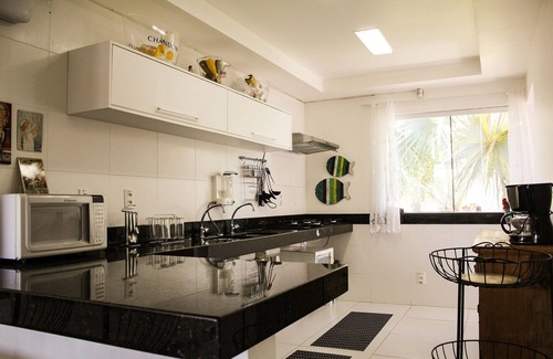 Porto Belo House | Bz04 Beautiful house with private pool - 30 meters from the beach