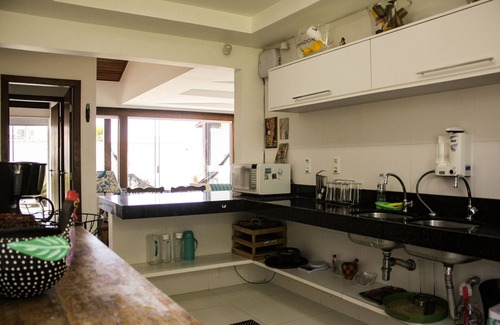 Porto Belo House | Bz04 Beautiful house with private pool - 30 meters from the beach