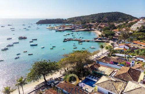 Humaita House | Bz48 Condomínio frente a Orla Bardot!Casa 4 suítes