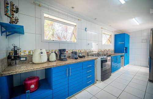 Porto Belo House | BZ79 House with Pool and Sauna 180 m from the Beach!