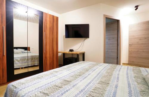 Quattro Castella Bed & Breakfast | Cà Mandarein