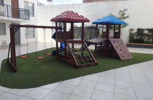 San Juan de Dios Apartment | Céntrico, con alberca y estacionamiento
