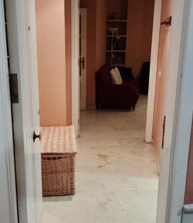 La Buhaira Apartment | CÉNTRICO y AMPLIO APARTAMENTO con todas las comodidades