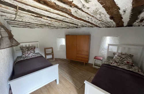 Saumane Other | Cévennes magnanerie 19th century breathtaking view 15 people heated swimming pool altitude 500 m
