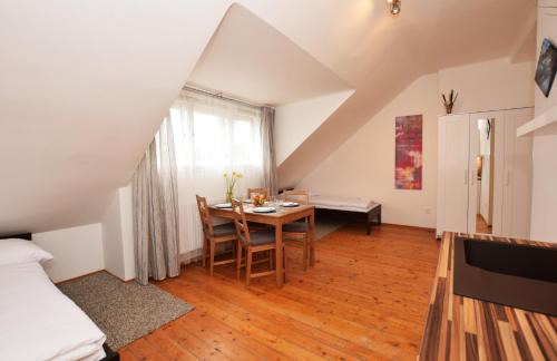 Prague 5 Apartment | Císařka Apartments