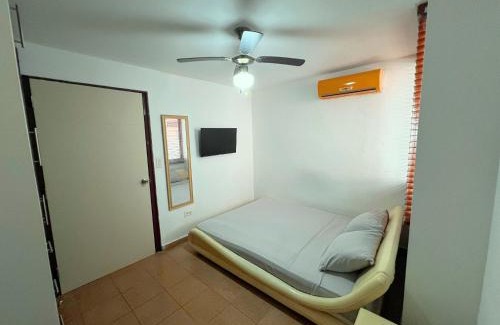 El Cangrejo House | Cómoda Habitación Céntrica en Hogar Familiar - Cerca de Todo