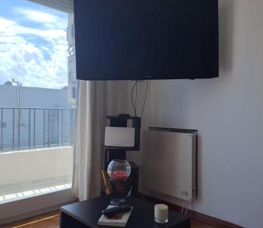 Florida Apartment | Cómodo apartamento frente Quinta Presidencial
