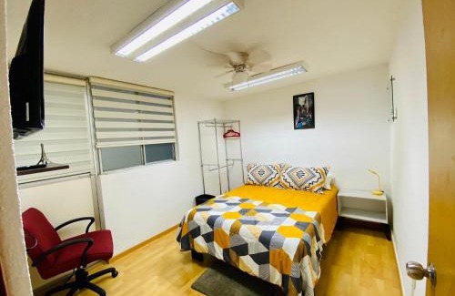 Leon Apartment | Cómodo y Pintoresco Depa Al sur de La Ciudad!