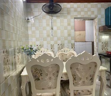 Quan Kien An House | cúc cu homestay 5