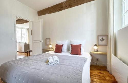 Chartres Apartment | Cœur Cathédrale - Charme et vue fantastique