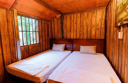 Trung Khanh House | Cốm Homestay Bản Giốc