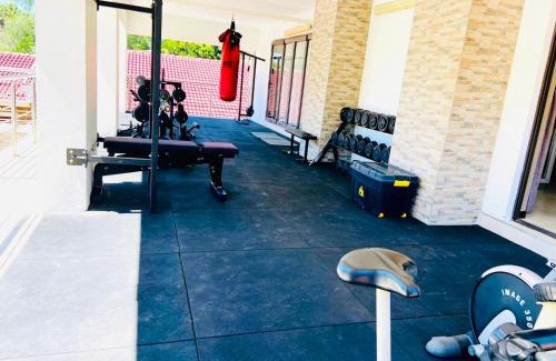 Randpark Ridge House | C&C HOTEL VIBES Randpark Ridge JHB 14 Units Available