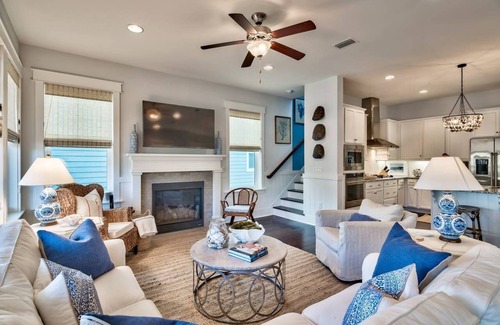 Santa Rosa Beach House | C'est LaLa Vie: Life by the Sea – A Relaxed + Refined Beach Escape in NatureWalk at Seagrove