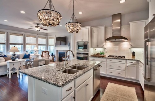 Santa Rosa Beach House | C'est LaLa Vie: Life by the Sea – A Relaxed + Refined Beach Escape in NatureWalk at Seagrove
